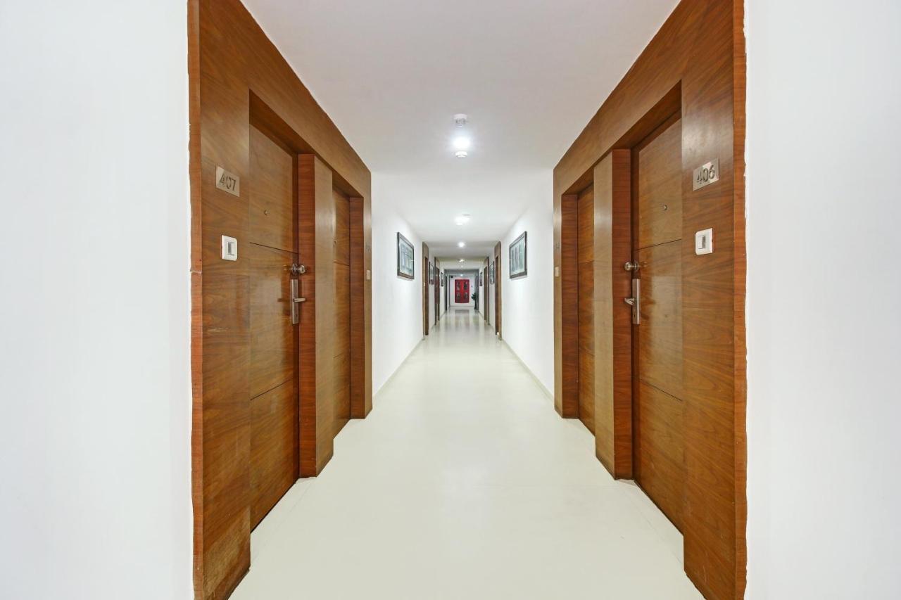 Townhouse Oak The Margi Hotel Near Yosufguda Metro Station Хидерабад Екстериор снимка