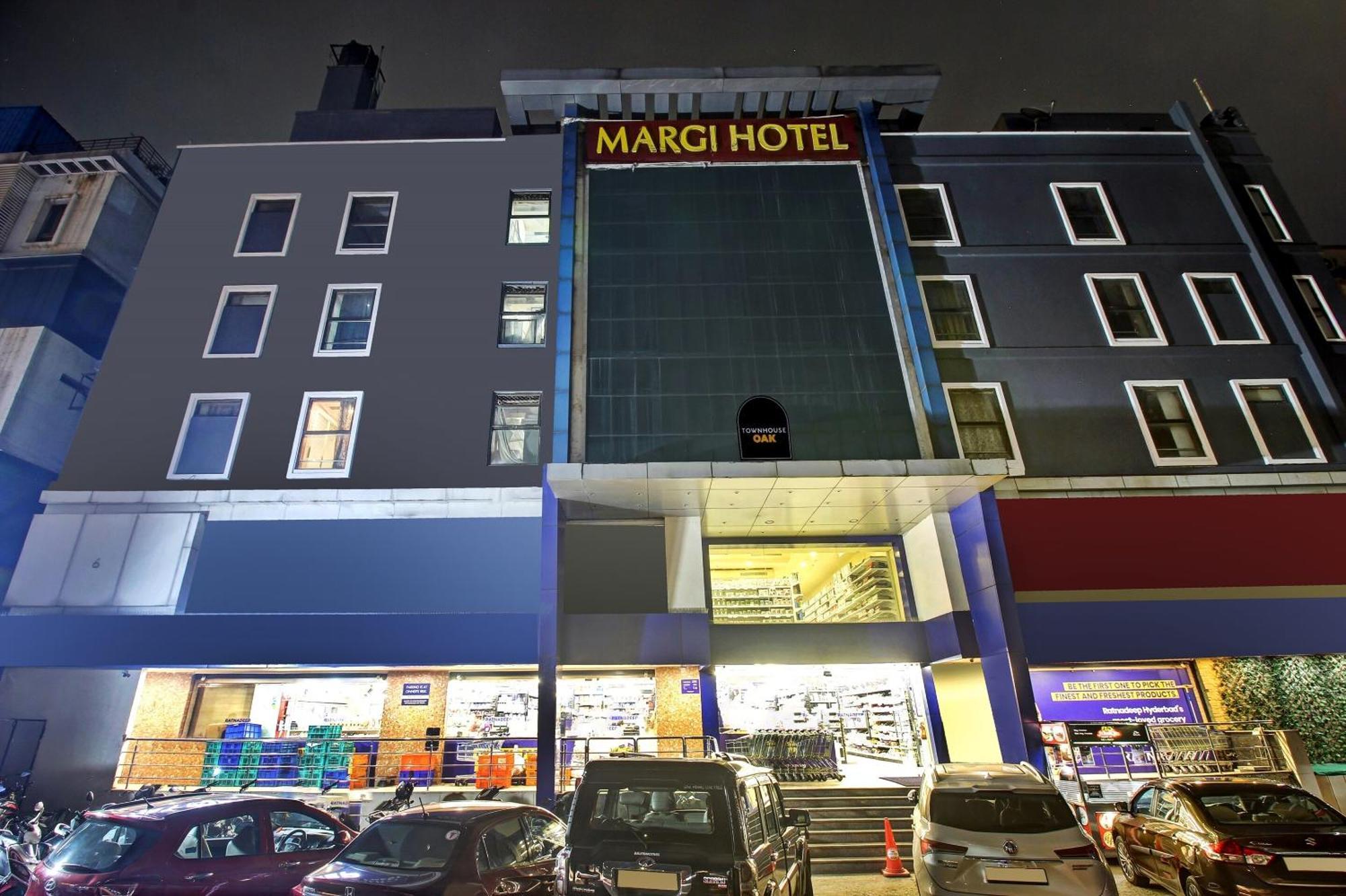 Townhouse Oak The Margi Hotel Near Yosufguda Metro Station Хидерабад Екстериор снимка